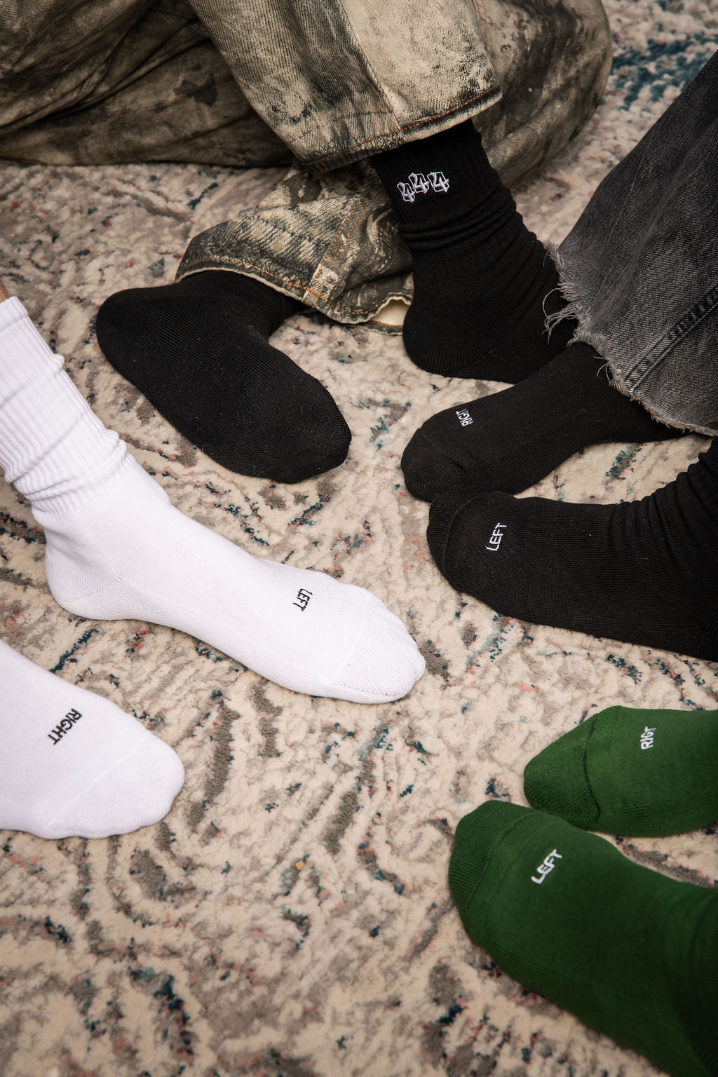 444 SOCKS - GROUNDING GREEN